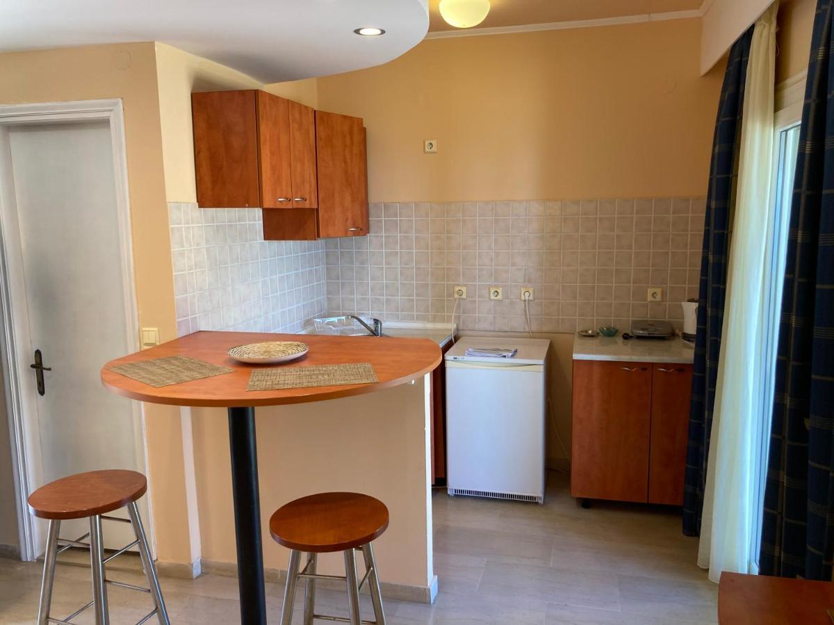 Aliki'S Comfortable Holiday Apartments-Great Location Nisaki  Bagian luar foto